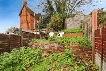 3 bedroom Terraced House for sale in Wolseley Street, Reading, RG1