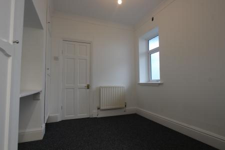 1 bedroom Flat to let in Addison Road, Reading, RG1