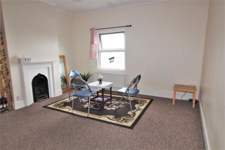 1 bedroom Flat to let in Hill Street, Reading, RG1