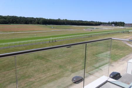 2 bedroom Flat to let in Kingman Way, Newbury, RG14