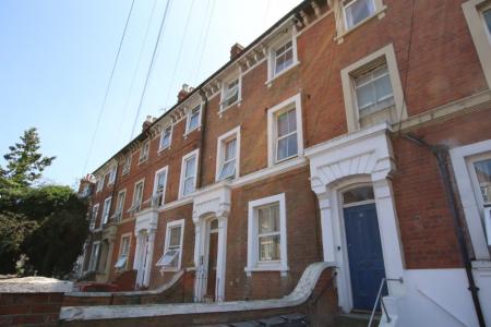 1 bedroom Flat to let in South Street, Reading, RG1