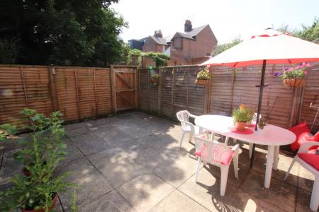 1 bedroom Flat to let in South Street, Reading, RG1