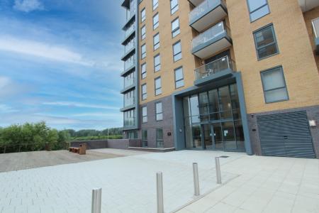 Drake Way, Kennet Island, Reading, RG2