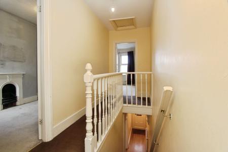 3 bedroom Terraced House for sale in Kensington Road, Reading, RG30