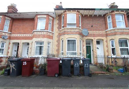 1 bedroom Flat to let in Swainstone Road, Reading, RG2