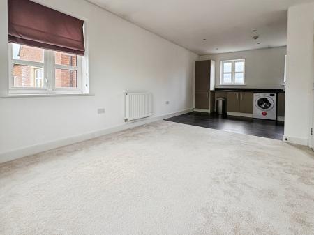 1 bedroom Flat for sale in Archers Way, Amesbury, SP4