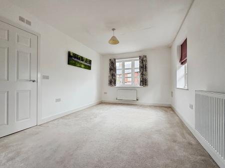 1 bedroom Flat for sale in Archers Way, Amesbury, SP4