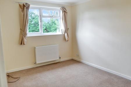 4 bedroom End of terrace house for sale in Camelot Close, Andover, SP10