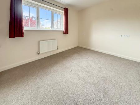 2 bedroom Semi-detached house for sale in Collingwood Close, Whaddon, SP5