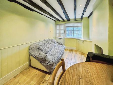 3 bedroom Terraced House for sale in Exeter Street, Salisbury, SP1