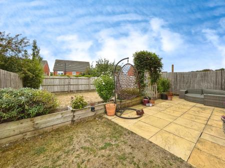 3 bedroom End of terrace house for sale in Hawker Avenue, Longhedge Village, Salisbury, SP4