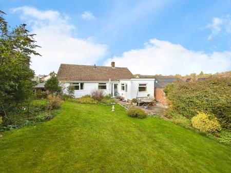 3 bedroom Bungalow for sale in Hillside Drive, Gomeldon, SP4