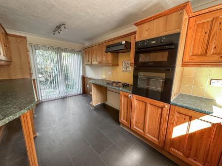 3 bedroom End of terrace house for sale in Kennet Court, Andover, SP10