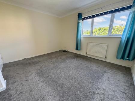 3 bedroom End of terrace house for sale in Kennet Court, Andover, SP10