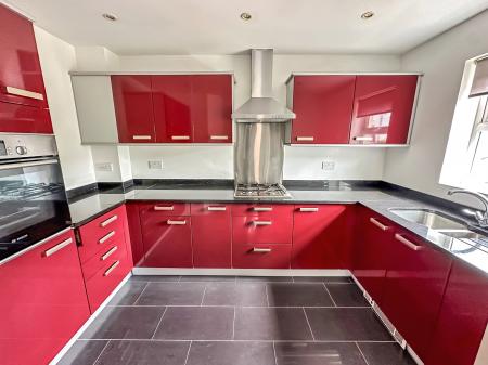 3 bedroom Detached house for sale in Pilgrims Way, Laverstock, SP1