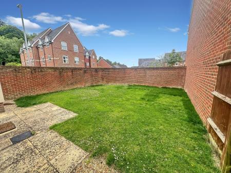 3 bedroom Detached house for sale in Pilgrims Way, Laverstock, SP1