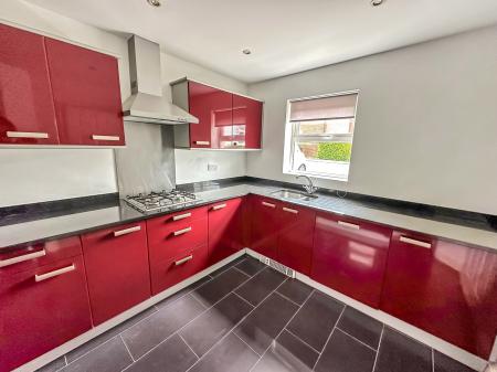 3 bedroom Detached house for sale in Pilgrims Way, Laverstock, SP1