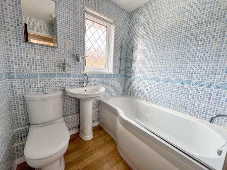2 bedroom Detached house for sale in Russell Road, Salisbury, SP2