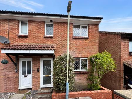 2 bedroom Detached house for sale in Russell Road, Salisbury, SP2