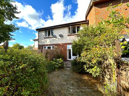 2 bedroom Terraced House for sale in St Lukes Close, Salisbury, SP1