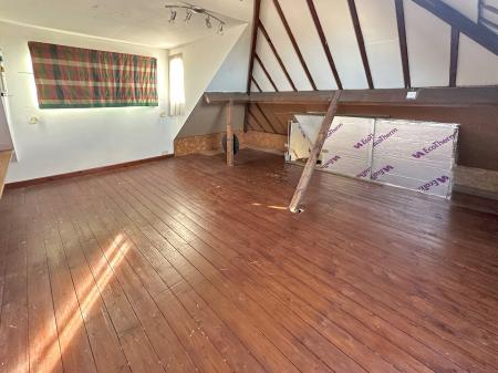 3 bedroom Semi-detached house for sale in Wordsworth Road, Salisbury, SP1