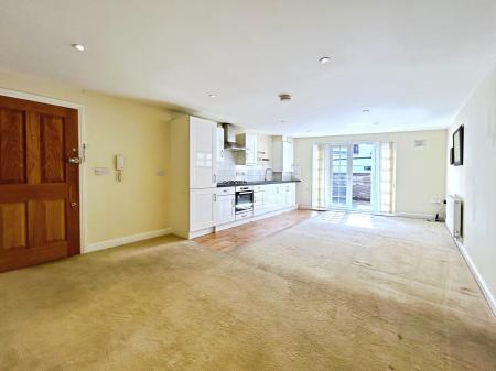 1 bedroom Flat for sale in Fisherton Street, Salisbury