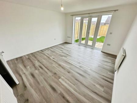 3 bedroom Terraced House to let in Augusta Way East, Andover, SP11