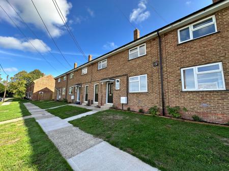 3 bedroom Terraced House to let in Choulston Close, Netheravon, SP4