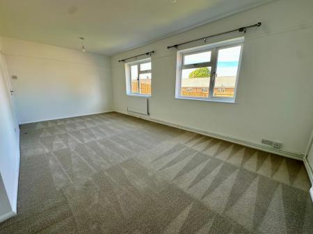 3 bedroom Terraced House to let in Choulston Close, Netheravon, SP4