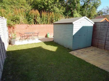 3 bedroom Semi-detached house to let in Wagstaff Way, Salisbury, SP2