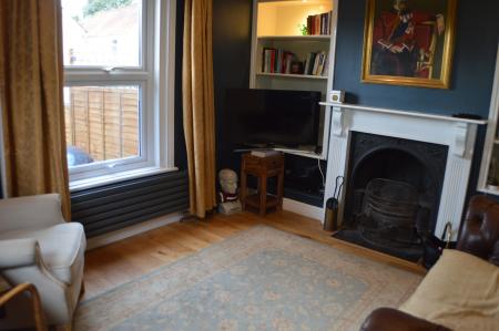 2 bedroom Semi-detached house to let in Hartington Road, Salisbury, SP2
