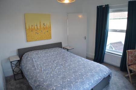 2 bedroom Semi-detached house to let in Hartington Road, Salisbury, SP2