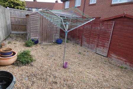 1 bedroom Semi-detached house to let in *VIEWINGS PAUSED* Nightingale Walk, Salisbury, SP2