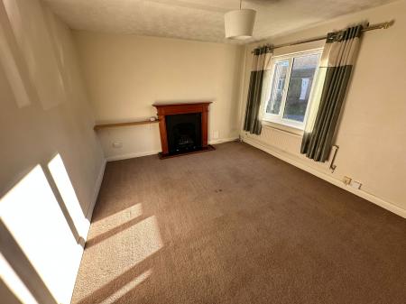 3 bedroom Semi-detached house to let in Ramleaze Drive, Fugglestone Red, Salisbury, SP2