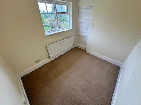 3 bedroom Detached house to let in Whiteshoot, Redlynch, SP5