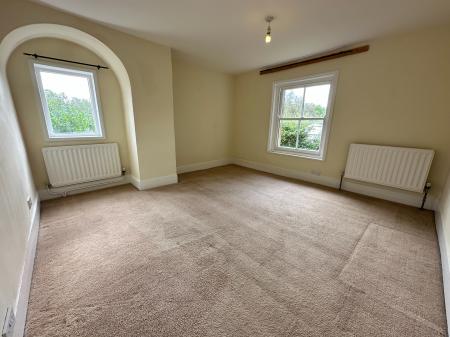 3 bedroom Detached house to let in Whiteshoot, Redlynch, SP5