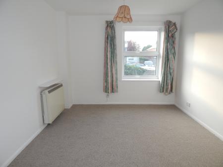 2 bedroom Flat to let in Avonmead Court, Amesbury, SP4