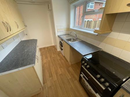 2 bedroom Flat to let in Waverley Close, Bulford Barracks, Bulford, SP4