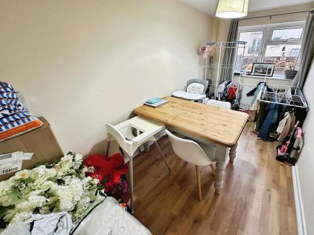 2 bedroom Terraced House to let in Turin Court, Andover, SP10