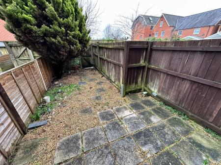 2 bedroom Semi-detached house to let in *VIEWINGS PAUSED* Avon Terrace, Salisbury, SP2