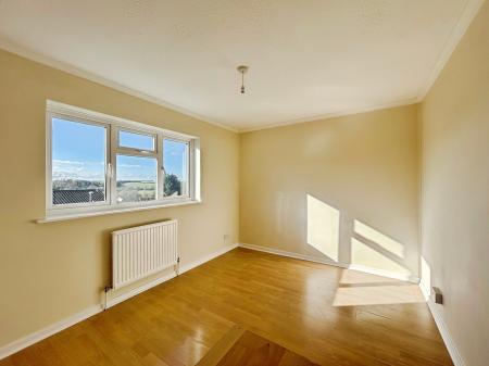 2 bedroom Semi-detached house for sale in Mill Green Road, Amesbury, SP4