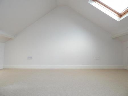 2 bedroom Terraced House to let in *VIEWINGS PAUSED* Old Street, Harnham, Salisbury, SP2