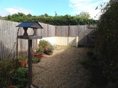 2 bedroom Terraced House to let in *VIEWINGS PAUSED* Old Street, Harnham, Salisbury, SP2