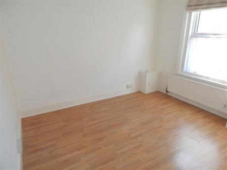 2 bedroom Terraced House to let in *VIEWINGS PAUSED* Old Street, Harnham, Salisbury, SP2