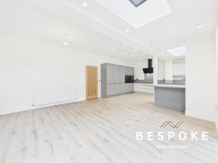 3 bedroom Bungalow for sale in Bradwall Street, Sandbach, CW11