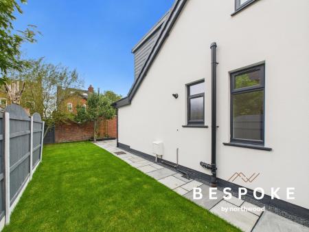 3 bedroom Bungalow for sale in Bradwall Street, Sandbach, CW11