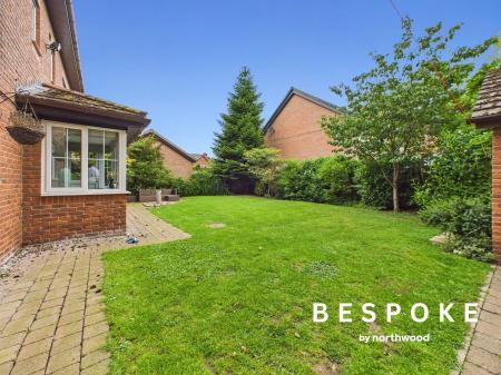5 bedroom Detached house for sale in Emerald Drive, Sandbach, CW11