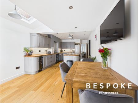 2 bedroom Semi-detached house for sale in Ettiley Avenue, Ettiley Heath, Sandbach, CW11