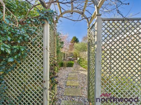 2 bedroom Cottage for sale in Hassall Road, Sandbach Heath, Sandbach, CW11