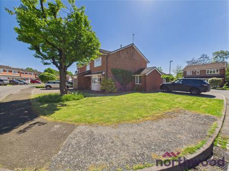 4 bedroom Detached house for sale in Jessop Way, Haslington, Crewe, CW1